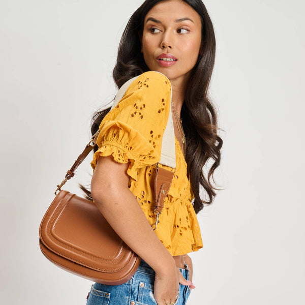 Poshette Crossbody - Tan