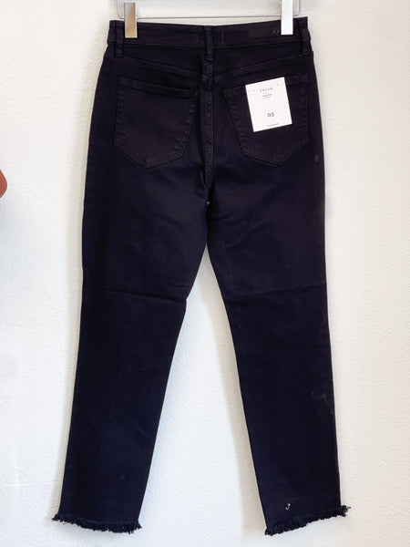 Outside The Box Crossover Straight Jean- Black